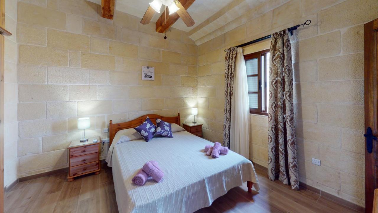 Qala Bed&Breakfast With Swimming Pool - Il-Wenniessa Ngoại thất bức ảnh