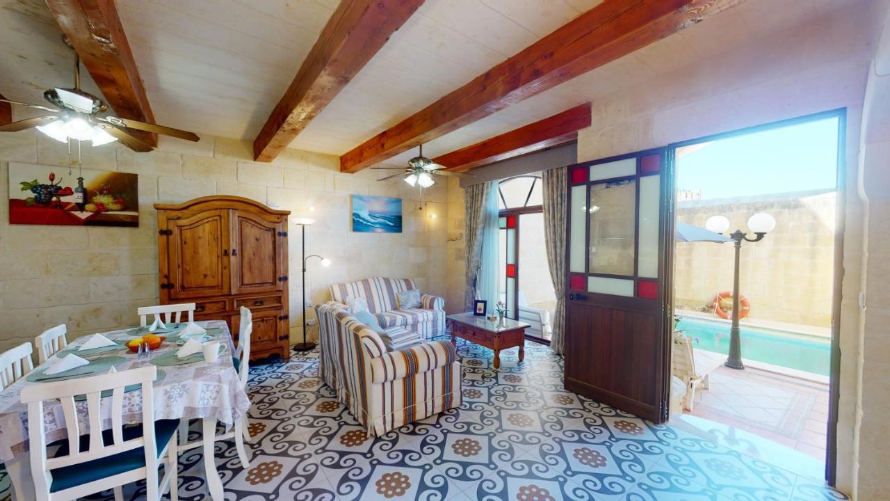 Qala Bed&Breakfast With Swimming Pool - Il-Wenniessa Ngoại thất bức ảnh