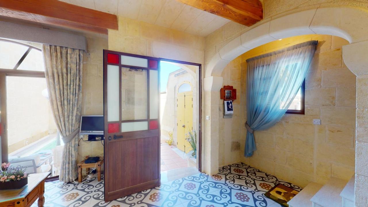 Qala Bed&Breakfast With Swimming Pool - Il-Wenniessa Ngoại thất bức ảnh